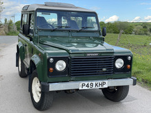 1996/P reg LAND ROVER DEFENDER COUNTY-PACK STATION WAGON 300 Tdi