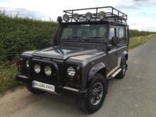 2001/Y LAND ROVER DEFENDER 90 GENUINE 'TOMB RAIDER LTD EDITION' Td5